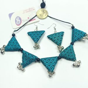 Khann necklace with shiny ghungroo