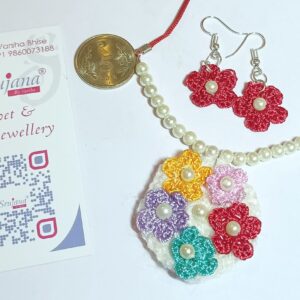 Crochet Applique Pendant Set